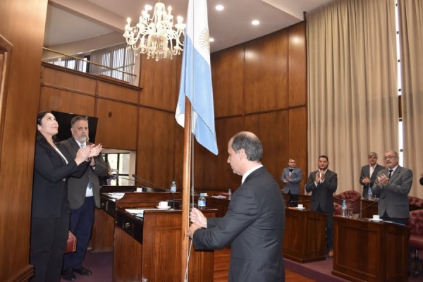 El Senado confirmó a Luis Guillermo Quintas como rector de la Universidad de La Punta